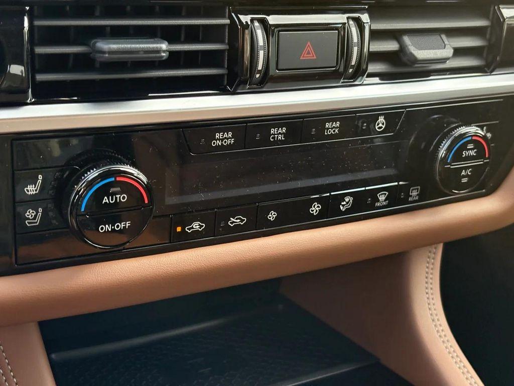 new 2025 Nissan Pathfinder car, priced at $39,875