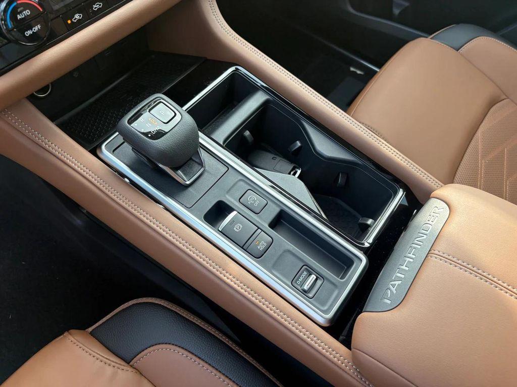 new 2025 Nissan Pathfinder car, priced at $39,875