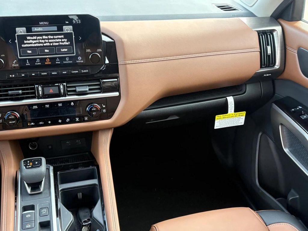 new 2025 Nissan Pathfinder car, priced at $39,875