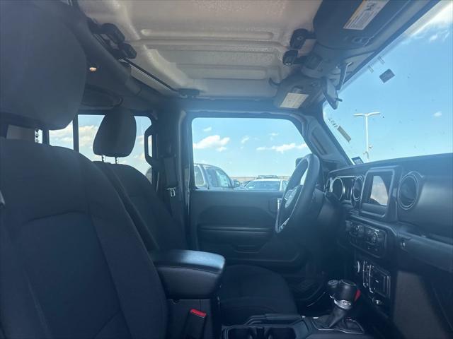 used 2020 Jeep Gladiator car, priced at $25,861