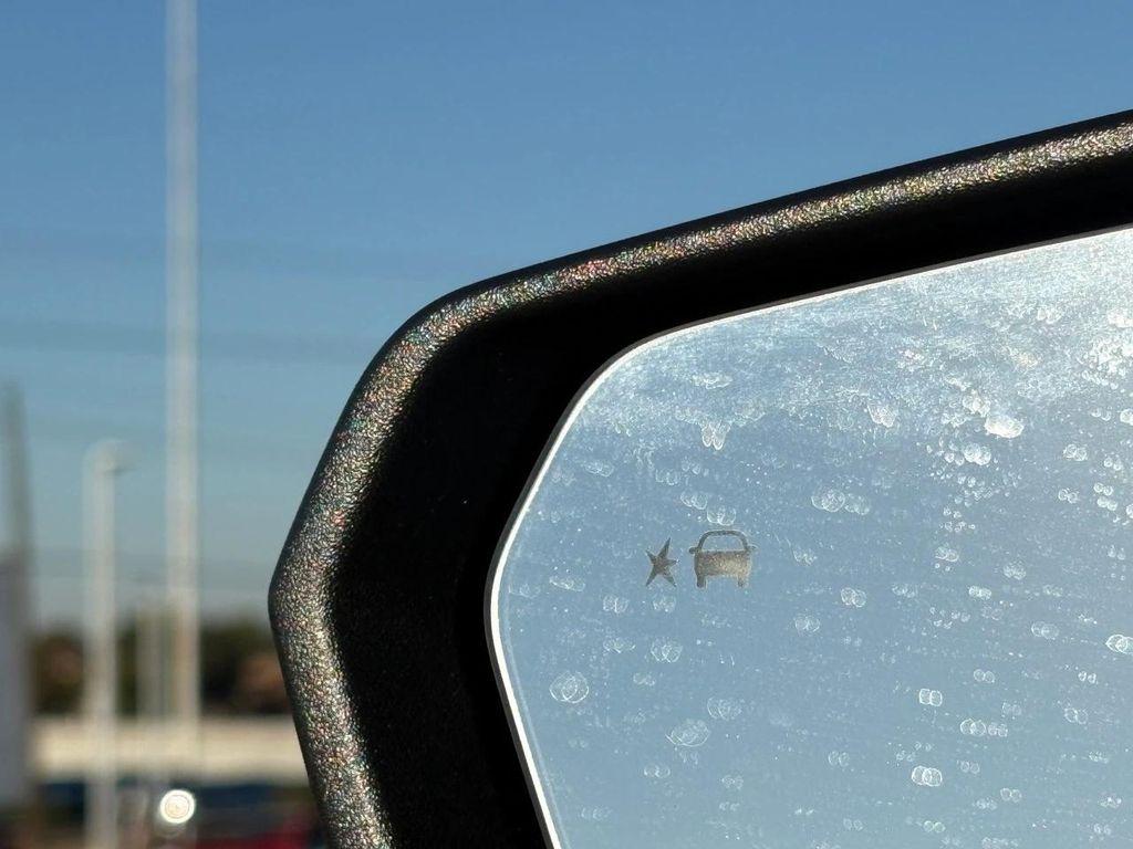 used 2022 Chevrolet Equinox car, priced at $20,899