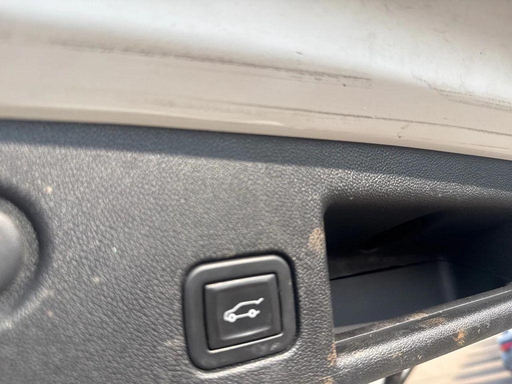 used 2022 Chevrolet Equinox car, priced at $19,995