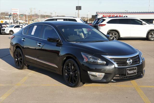 used 2015 Nissan Altima car, priced at $12,999