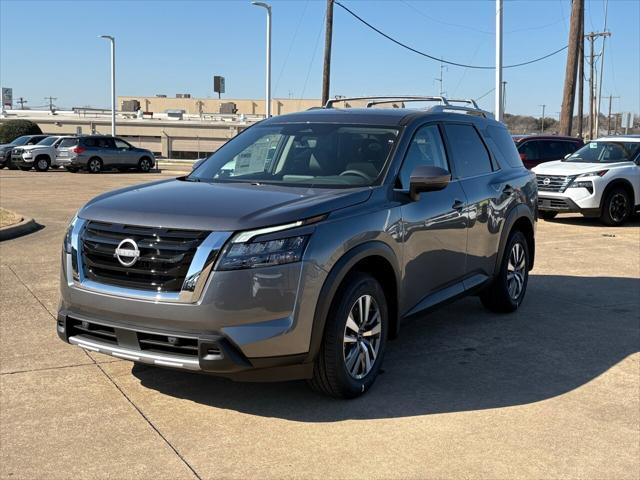 new 2025 Nissan Pathfinder car, priced at $41,156