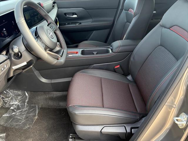 new 2025 Nissan Kicks car, priced at $29,231