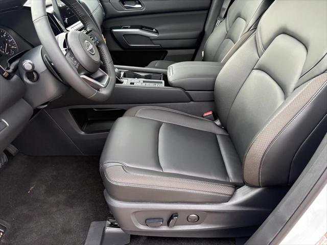 new 2025 Nissan Pathfinder car, priced at $44,960