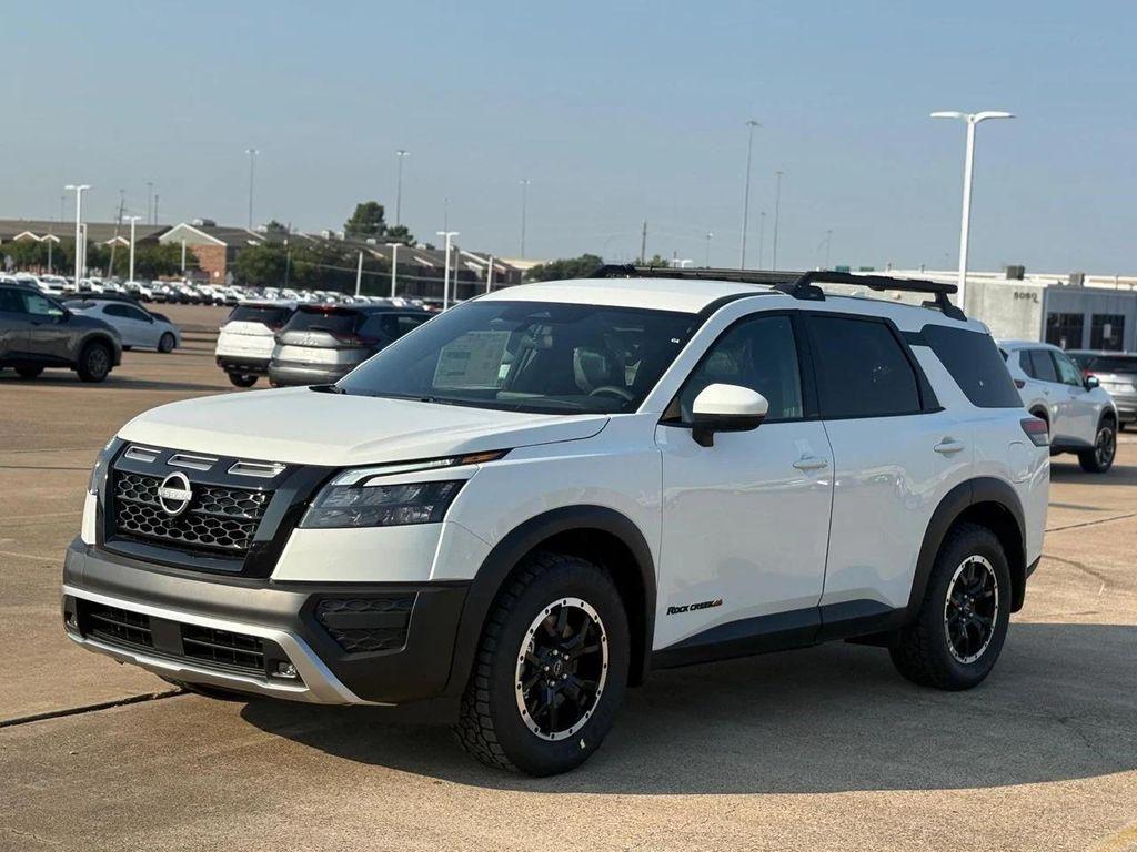new 2025 Nissan Pathfinder car, priced at $44,271