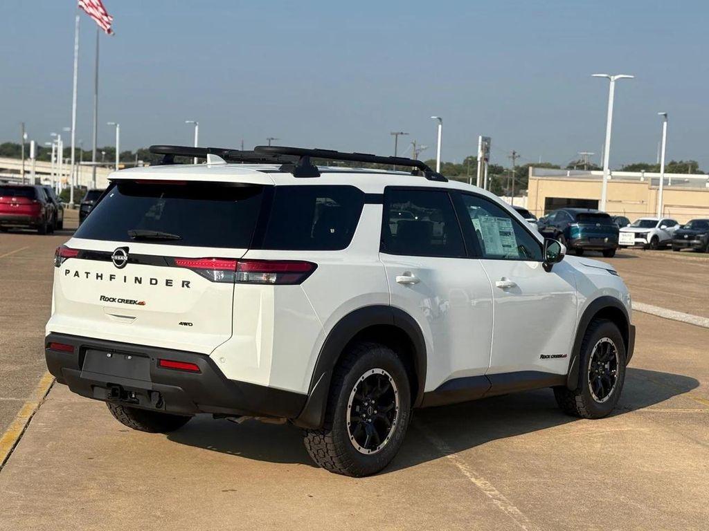 new 2025 Nissan Pathfinder car, priced at $44,271