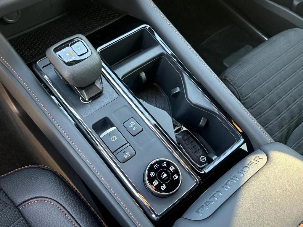 new 2025 Nissan Pathfinder car, priced at $44,271