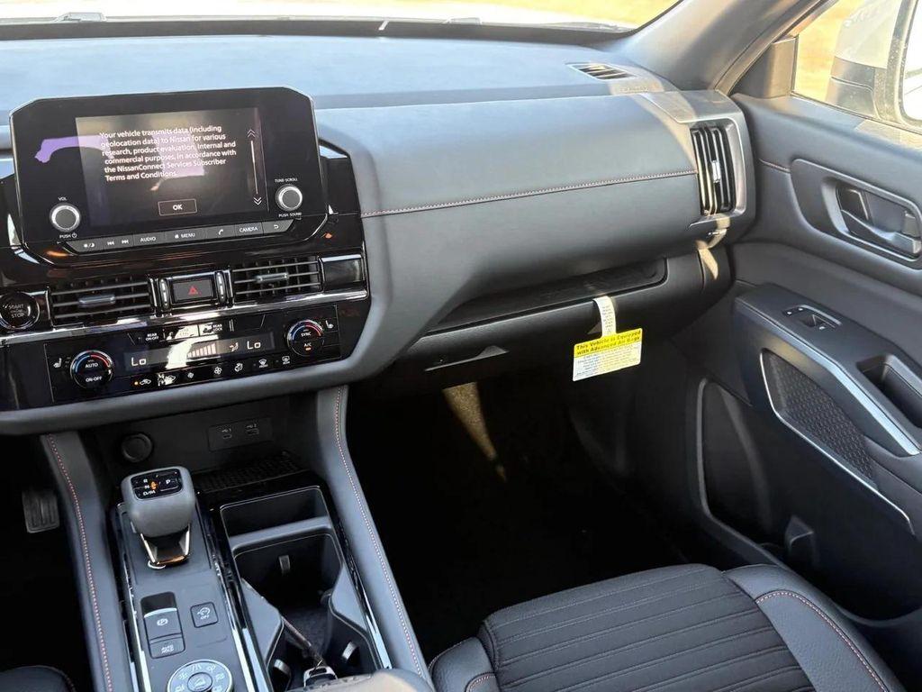 new 2025 Nissan Pathfinder car, priced at $44,271