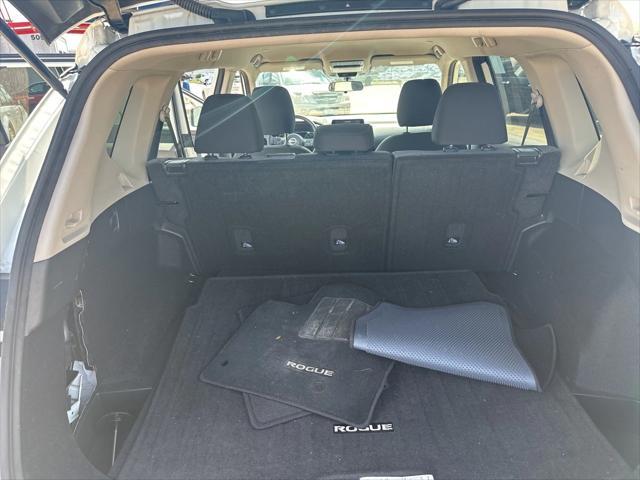used 2022 Nissan Rogue car, priced at $21,544