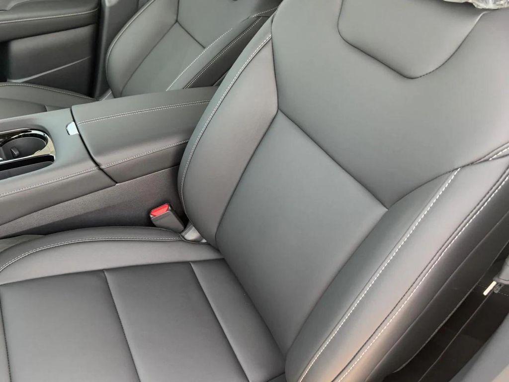 new 2025 Nissan Murano car, priced at $37,841