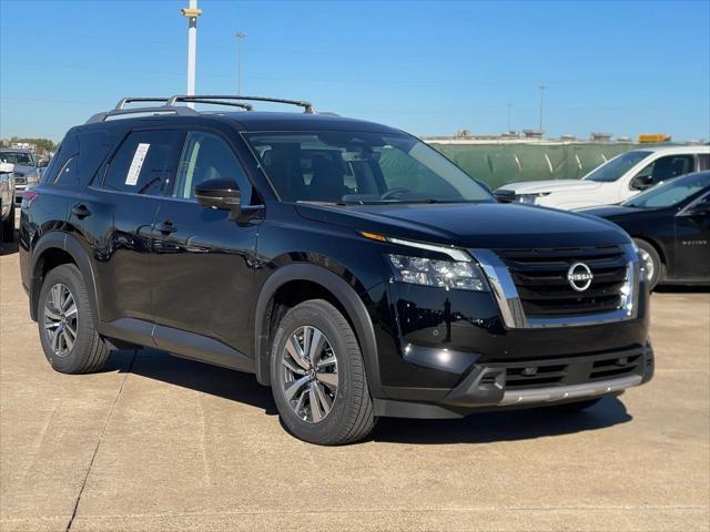 new 2025 Nissan Pathfinder car, priced at $40,906