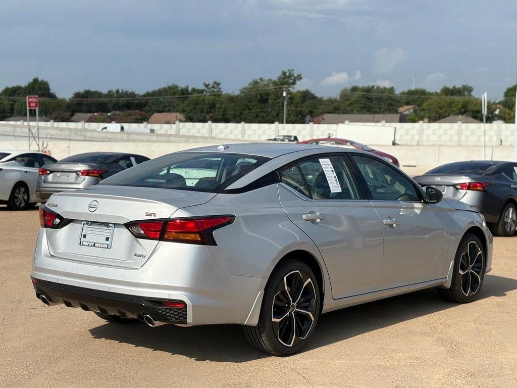 new 2025 Nissan Altima car, priced at $33,257