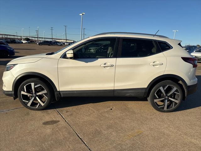 used 2020 Nissan Rogue Sport car, priced at $19,522