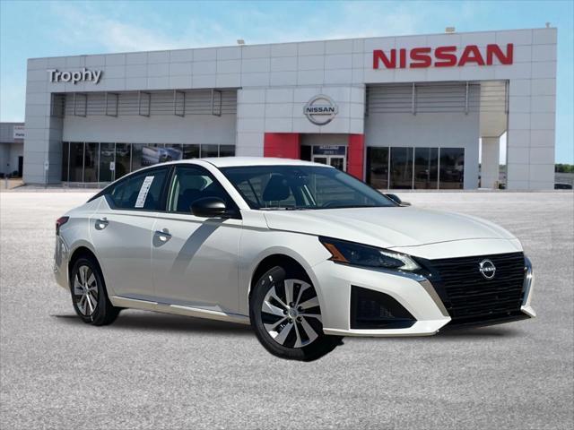 new 2025 Nissan Altima car, priced at $25,301