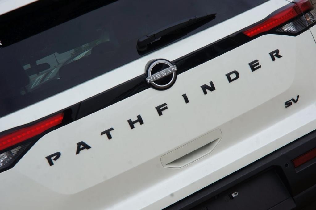 new 2024 Nissan Pathfinder car, priced at $38,347