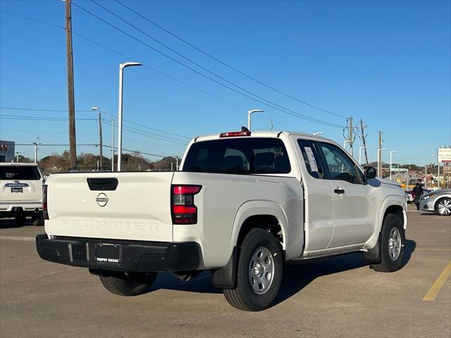 new 2025 Nissan Frontier car, priced at $31,850