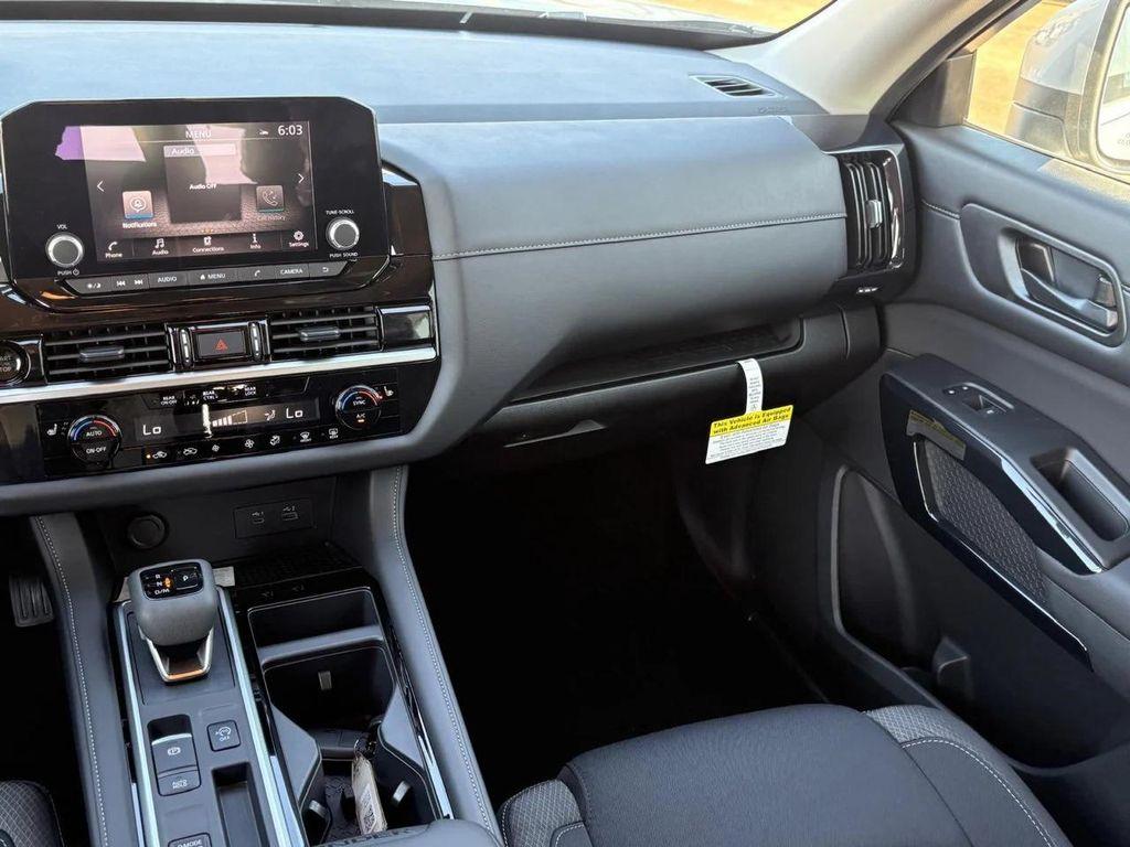 new 2025 Nissan Pathfinder car, priced at $40,364