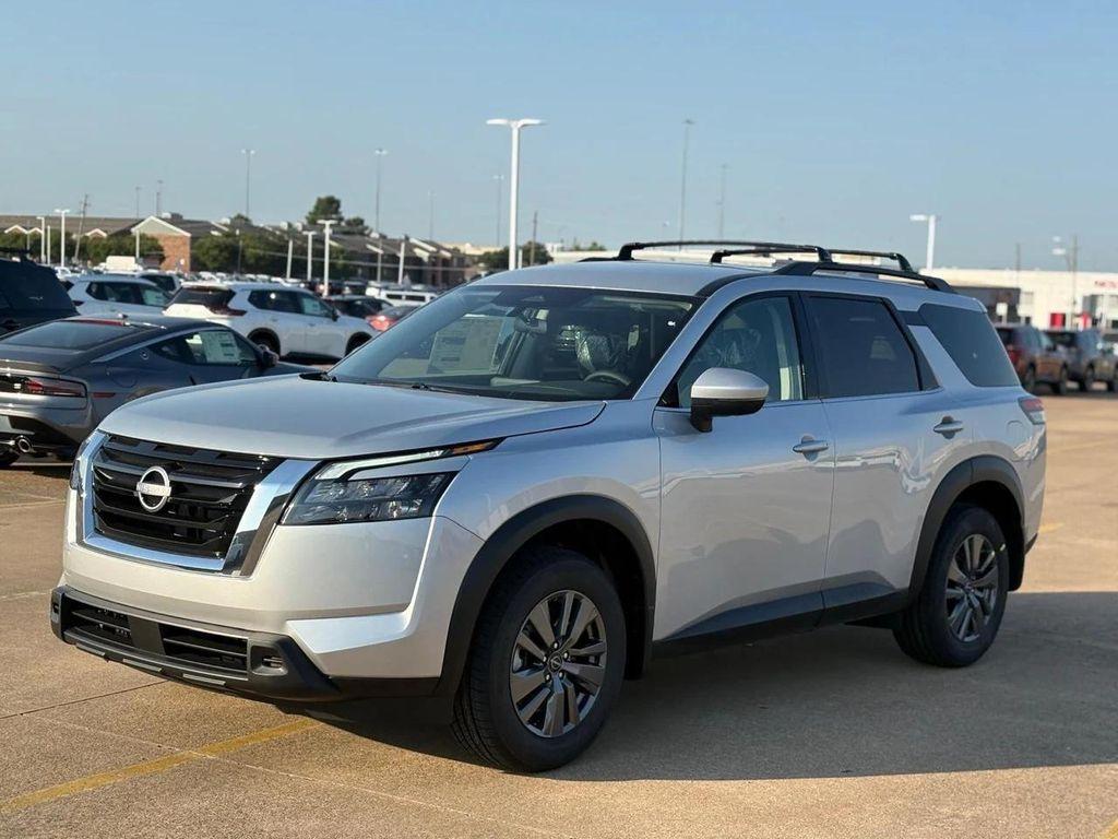 new 2025 Nissan Pathfinder car, priced at $40,364