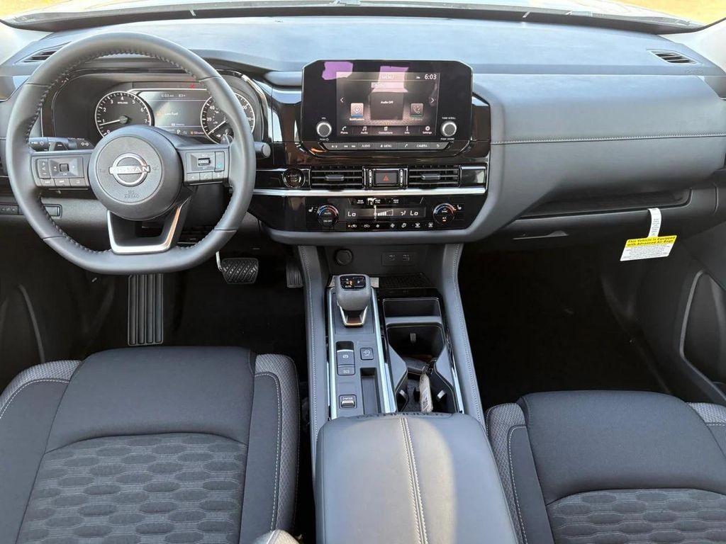 new 2025 Nissan Pathfinder car, priced at $40,364