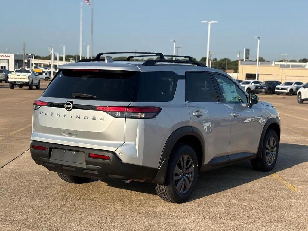 new 2025 Nissan Pathfinder car, priced at $40,364
