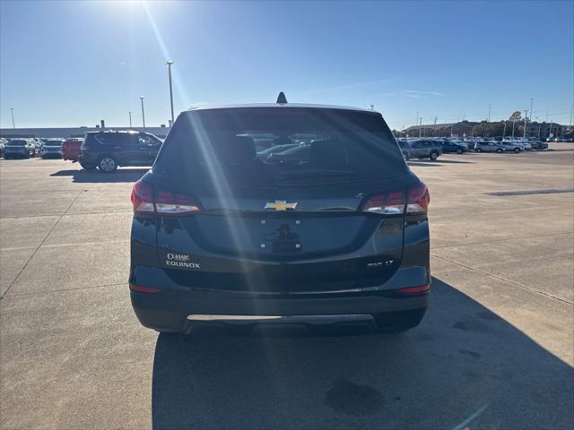 used 2022 Chevrolet Equinox car, priced at $19,036