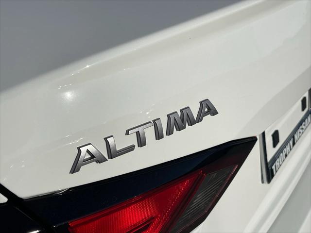 new 2025 Nissan Altima car, priced at $25,301