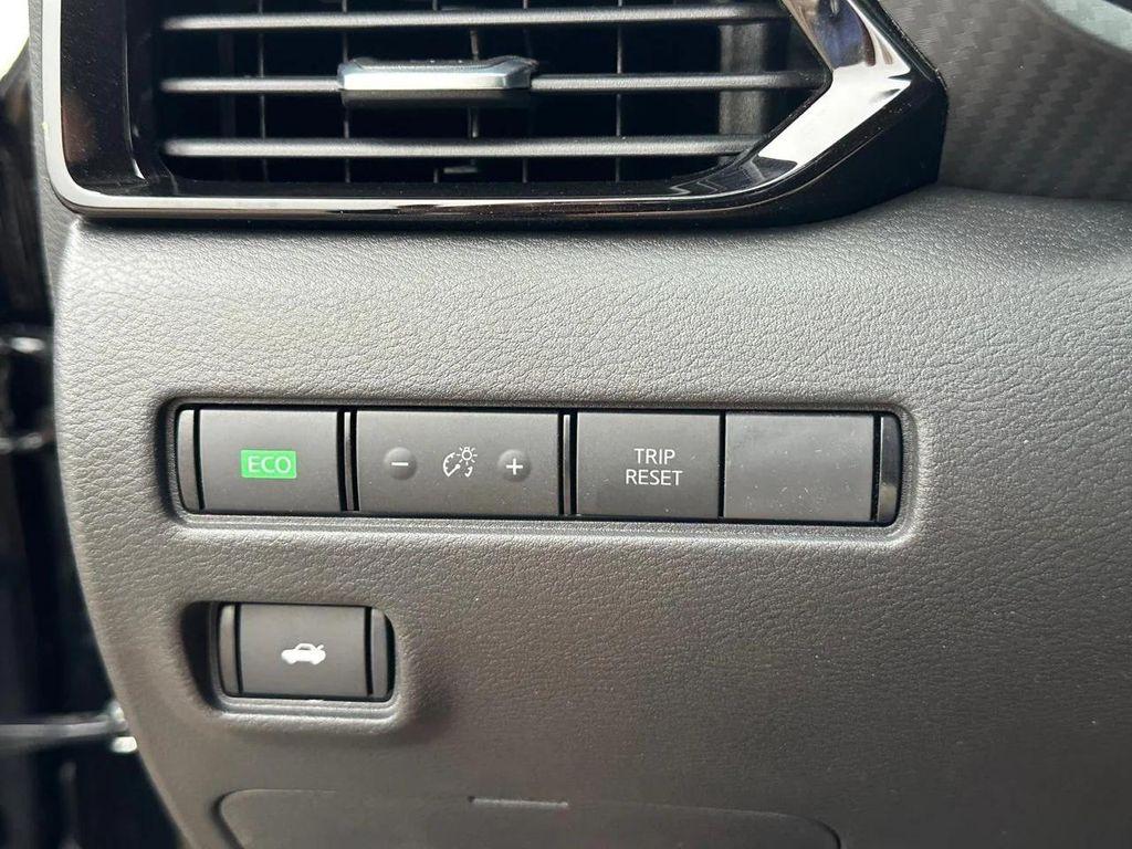 new 2025 Nissan Sentra car, priced at $22,136
