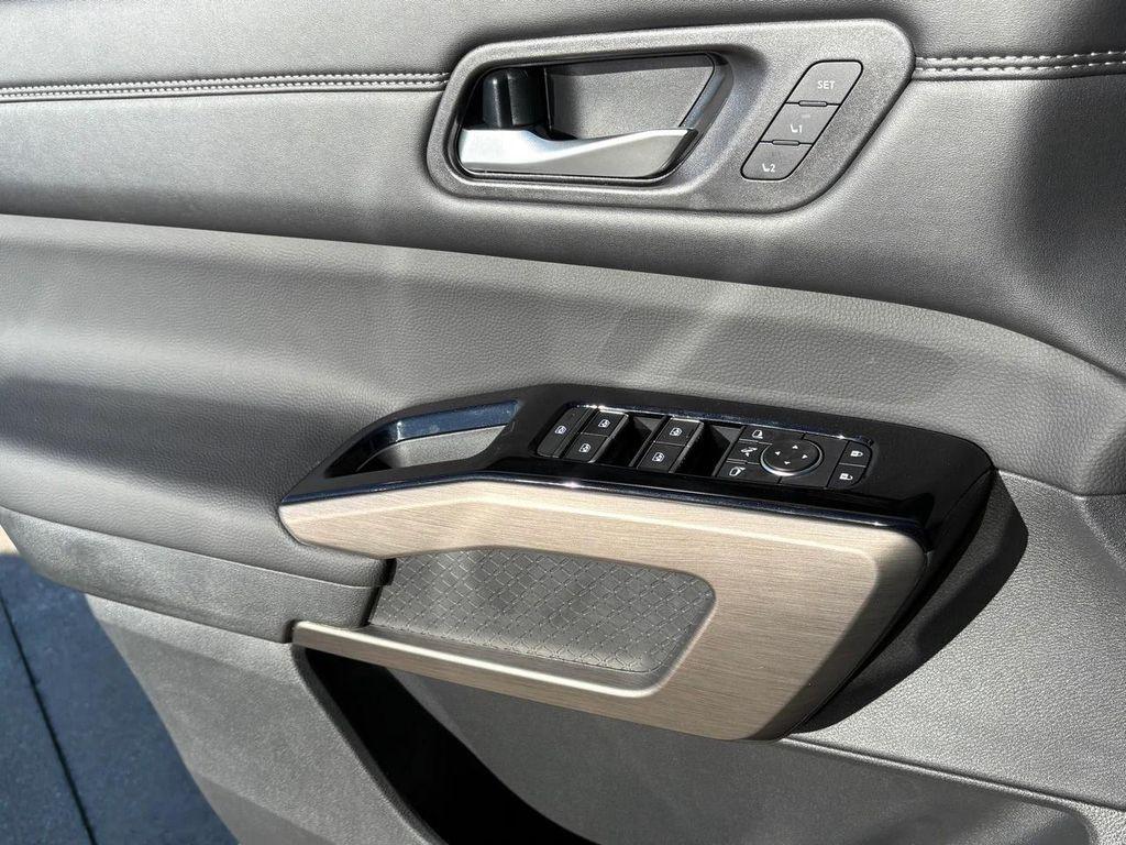 new 2025 Nissan Pathfinder car, priced at $38,934