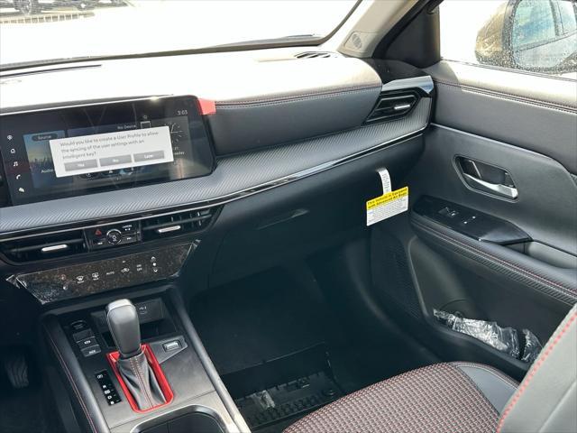 new 2025 Nissan Kicks car, priced at $29,352