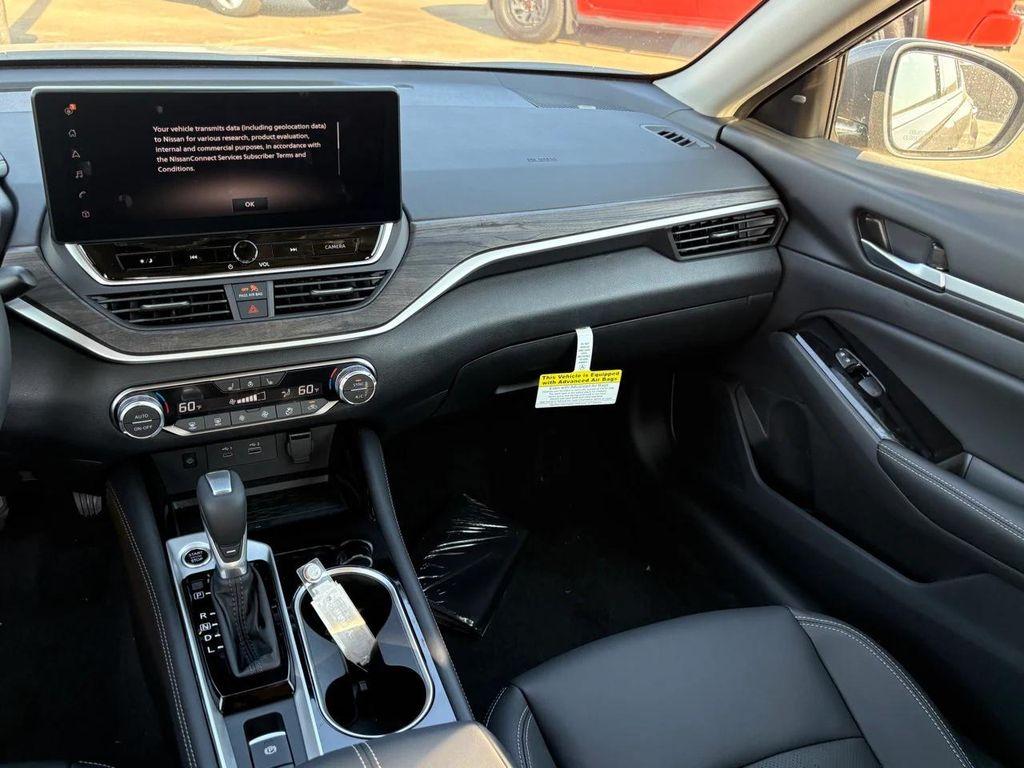 new 2025 Nissan Altima car, priced at $34,048