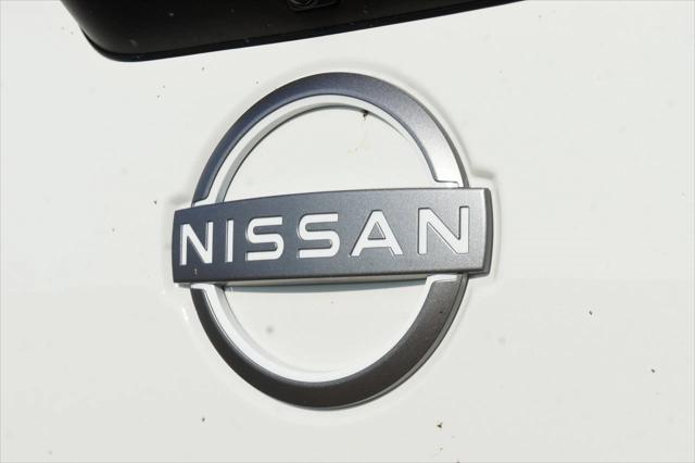 new 2024 Nissan Titan car, priced at $40,230