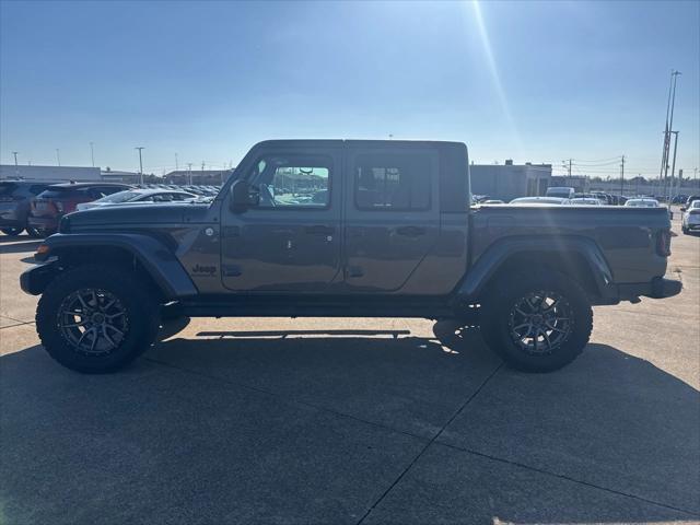 used 2021 Jeep Gladiator car, priced at $27,942