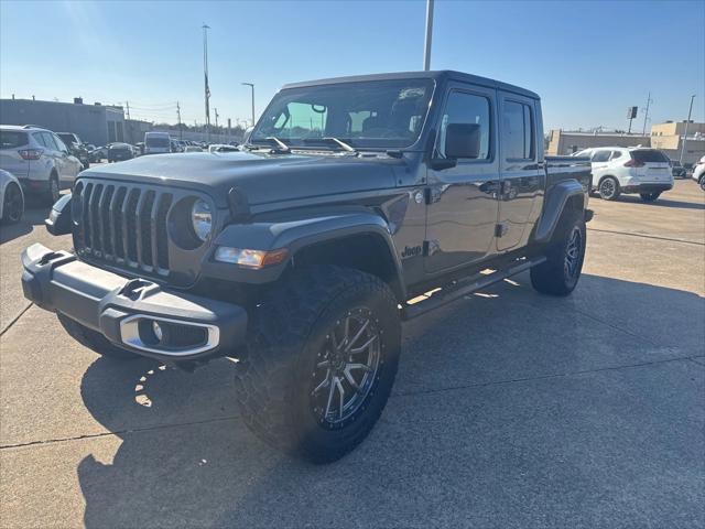 used 2021 Jeep Gladiator car, priced at $27,942