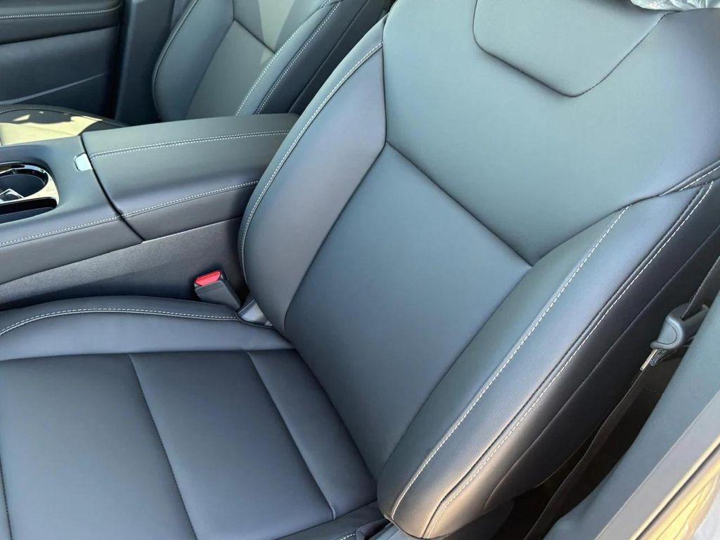 new 2025 Nissan Murano car, priced at $35,531