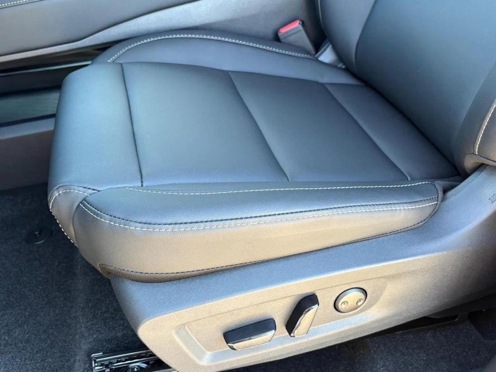 new 2025 Nissan Murano car, priced at $35,531