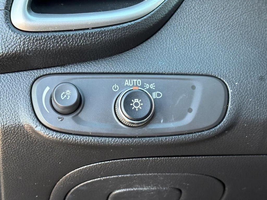 used 2022 Chevrolet Trax car, priced at $14,981