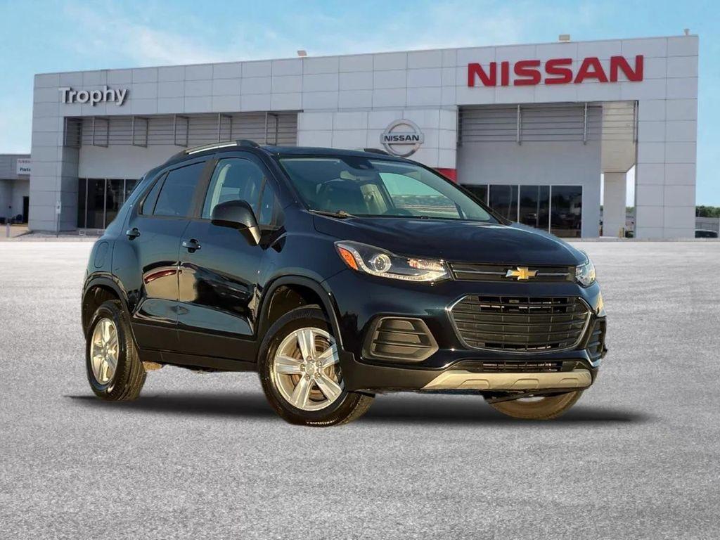 used 2022 Chevrolet Trax car, priced at $14,981