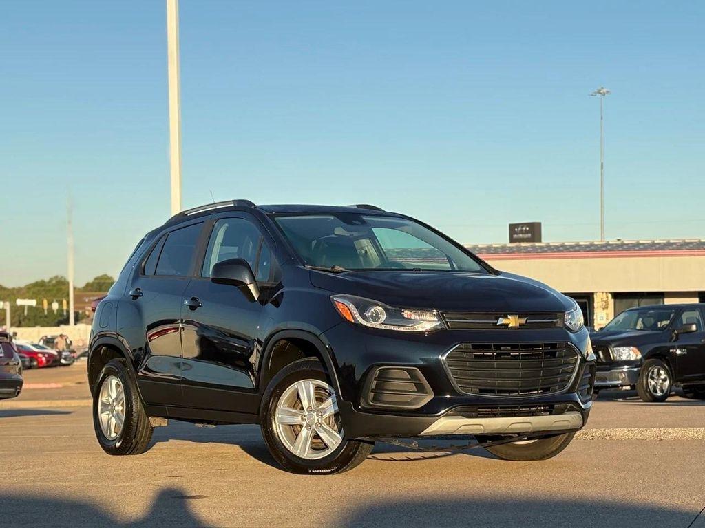 used 2022 Chevrolet Trax car, priced at $14,981