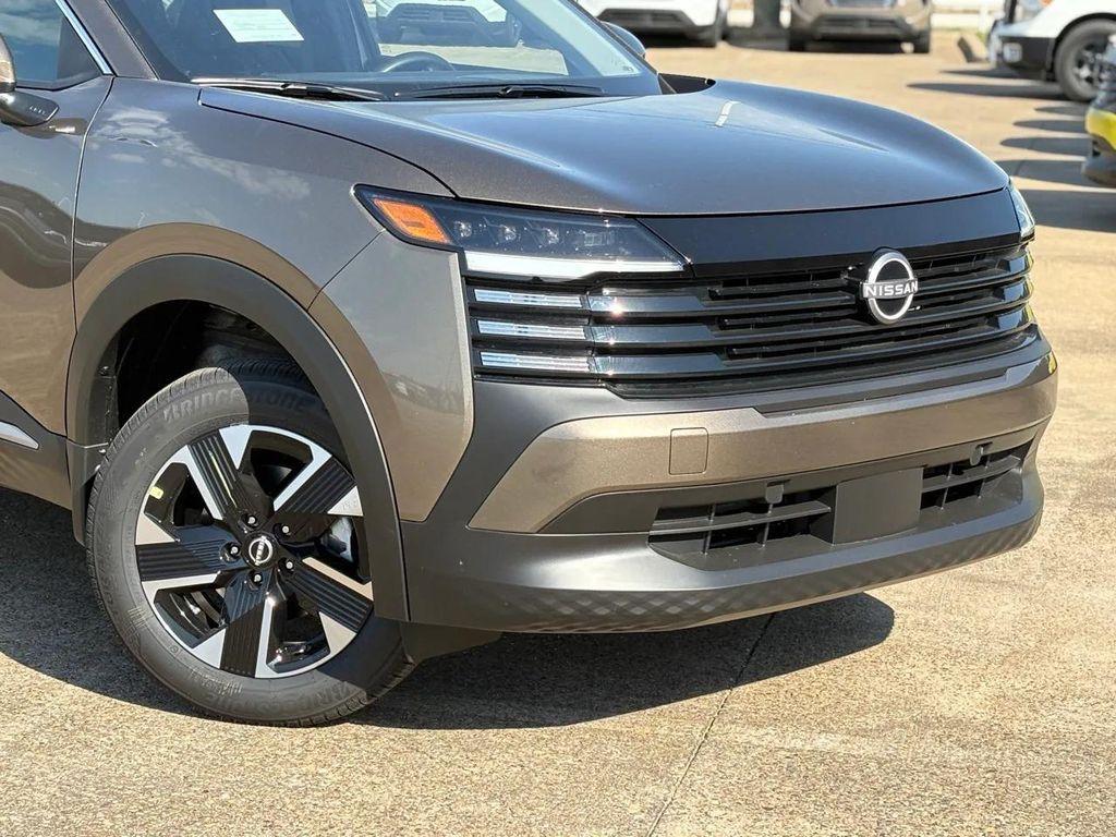 new 2025 Nissan Kicks car, priced at $25,812