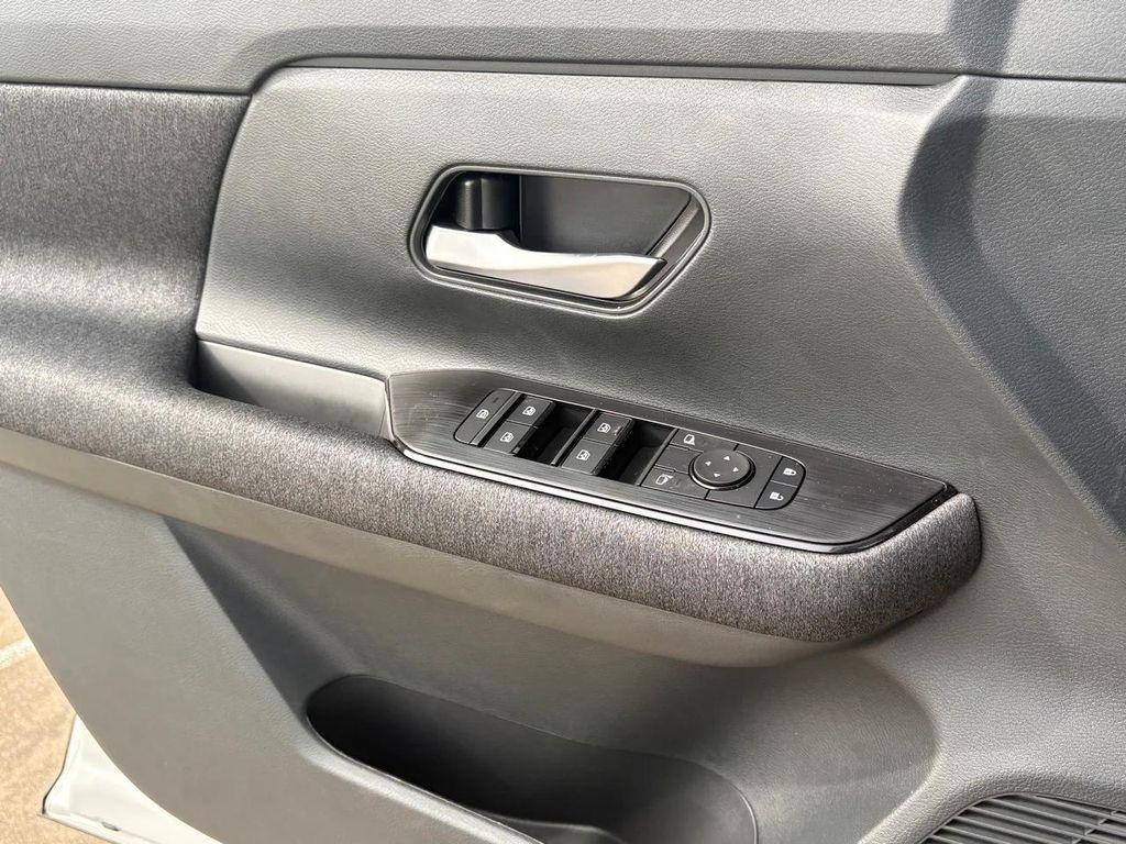 new 2025 Nissan Kicks car, priced at $25,382