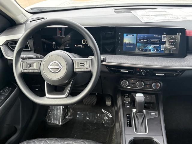 new 2025 Nissan Kicks car, priced at $27,332