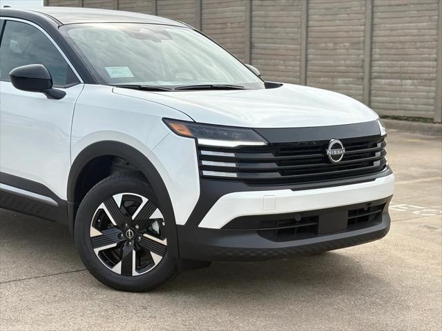 new 2025 Nissan Kicks car, priced at $27,332