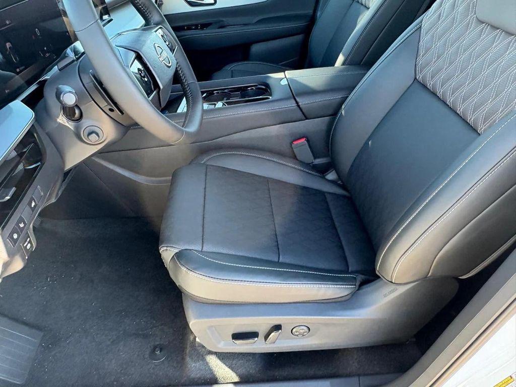 new 2026 Nissan Murano car, priced at $50,026