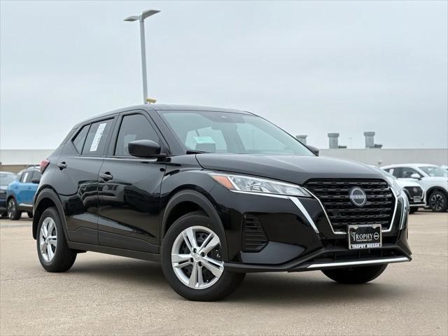 new 2025 Nissan Kicks car, priced at $19,999