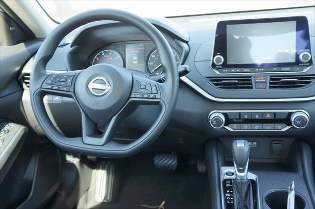 new 2025 Nissan Altima car, priced at $25,301