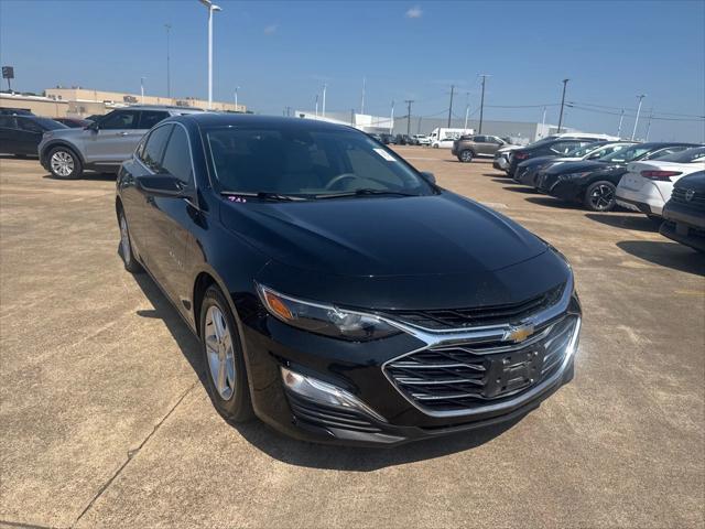 used 2019 Chevrolet Malibu car, priced at $17,260