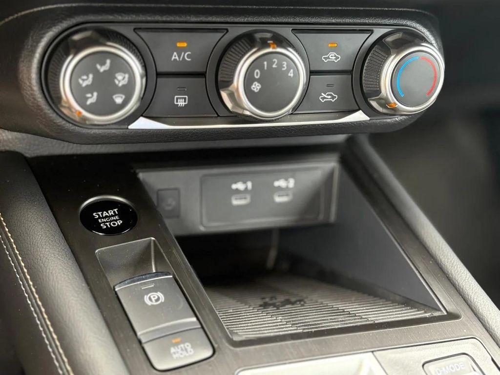 new 2025 Nissan Kicks car, priced at $25,136