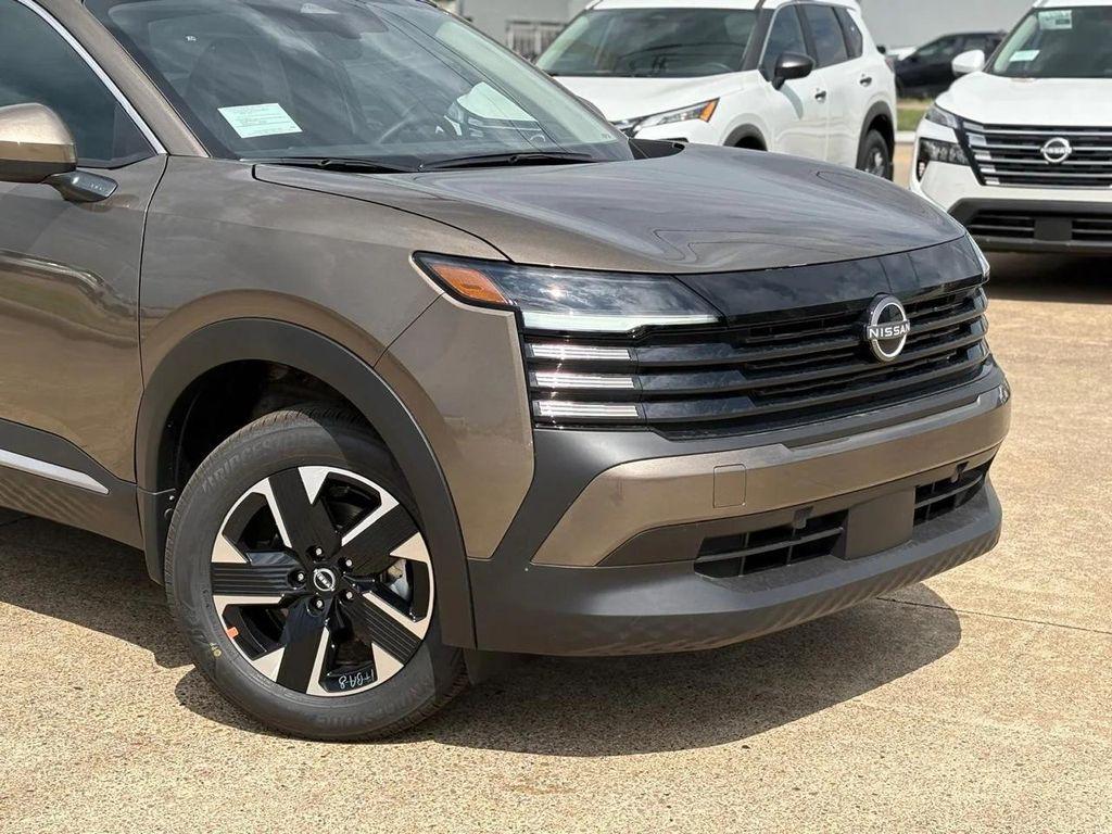 new 2025 Nissan Kicks car, priced at $25,136